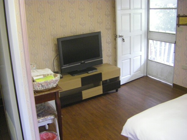 Imagen general del Hotel Meihua Lake Leisure Farm. Foto 4