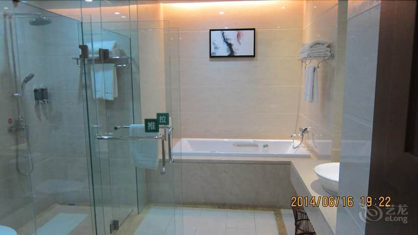 Imagen de la habitación del Hotel Meijianda Hotel. Foto 16