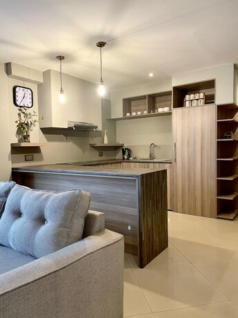 Imagen de la habitación del Hotel Meilin International. Foto 17