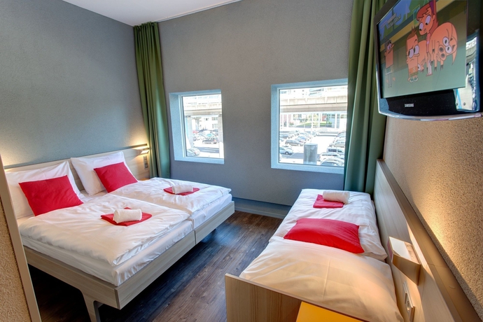 Imagen de la habitación del Hotel Meininger Amsterdam City West. Foto 7