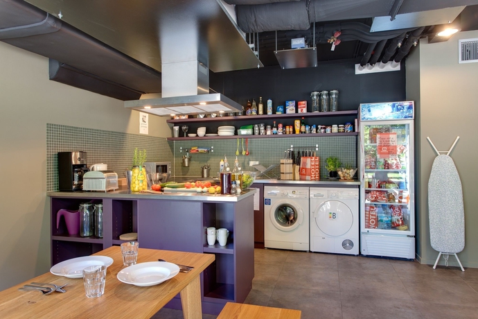 Imagen del bar/restaurante del Hotel Meininger Amsterdam City West. Foto 4