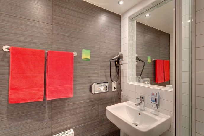 Imagen de la habitación del Hotel Meininger Berlin Central Station. Foto 8