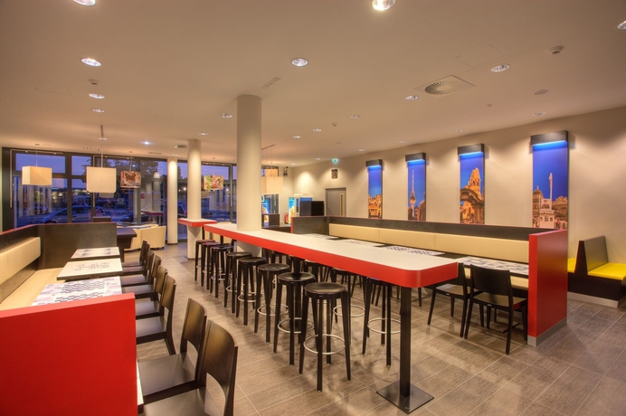 Imagen del bar/restaurante del Hotel Meininger Berlin Central Station. Foto 5