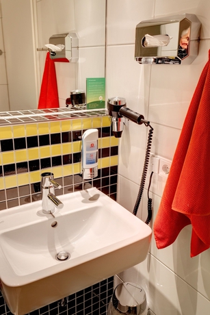 Imagen de la habitación del Hotel Meininger Frankfurt/main Airport. Foto 12