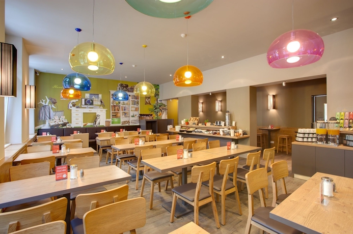 Imagen del bar/restaurante del Hotel Meininger Hotel Berlin Mitte Humboldthaus. Foto 3