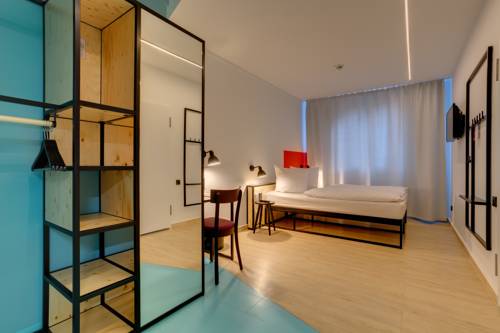 Imagen de la habitación del Hotel Meininger Leipzig Hauptbahnhof. Foto 5