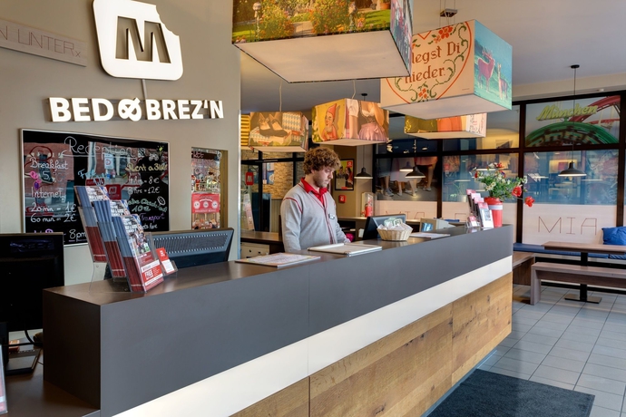 Imagen de los interiores del Hotel Meininger München City Center. Foto 15