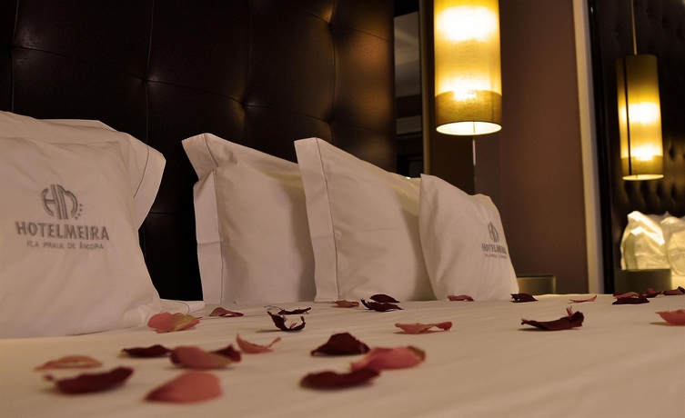 Imagen de la habitación del Hotel Meira. Foto 7