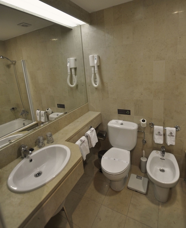 Imagen de la habitación del Hotel Meira. Foto 8