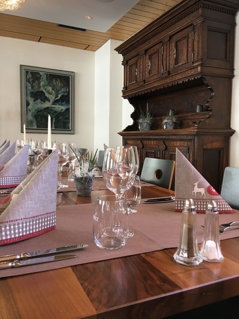 Imagen del bar/restaurante del Hotel Meiringen. Foto 7