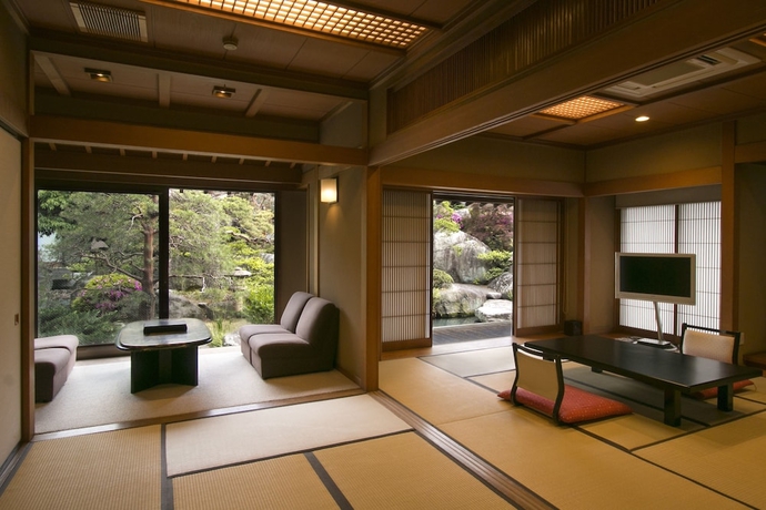 Imagen de la habitación del Hotel Meiseki No Yado Kagetsu. Foto 8