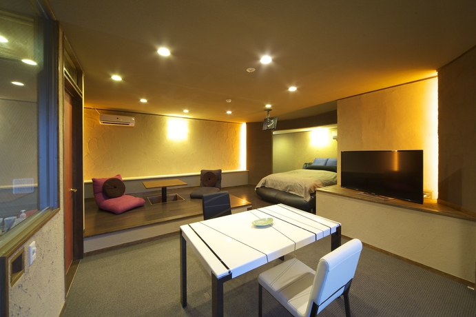 Imagen de la habitación del Hotel Meitei No Yado Koushien. Foto 8