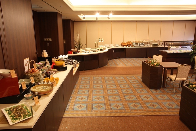 Imagen del bar/restaurante del Hotel Meitetsu New Grand. Foto 2