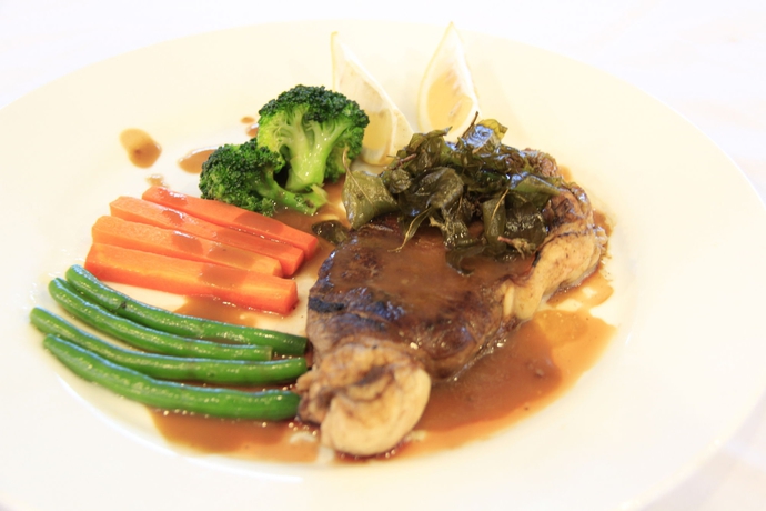 Imagen del bar/restaurante del Hotel Mekong Angkor Palace. Foto 3