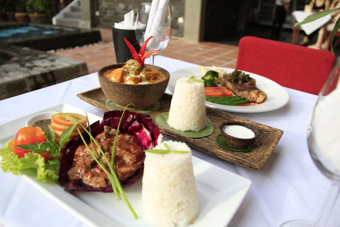 Imagen del bar/restaurante del Hotel Mekong Angkor Palace. Foto 5