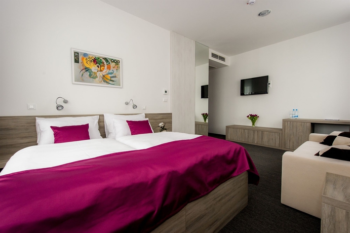 Imagen de la habitación del Hotel Meksiko. Foto 5