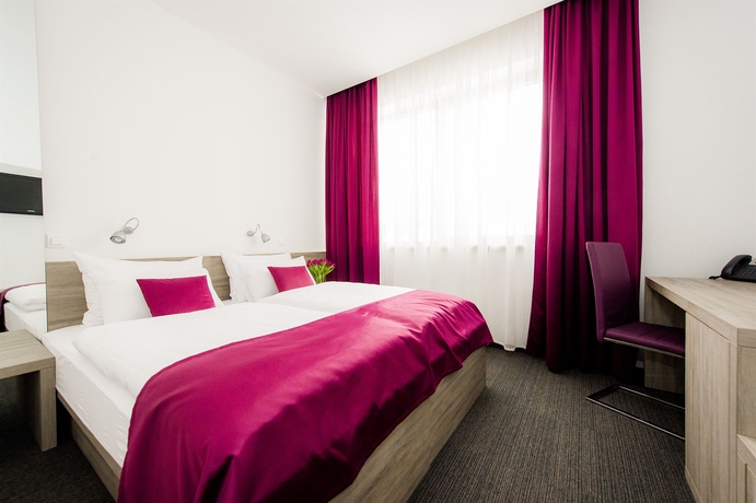 Imagen de la habitación del Hotel Meksiko. Foto 7