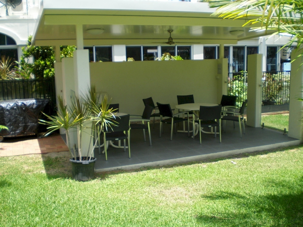 Imagen de los exteriores del Hotel Melaleuca Resort. Foto 9
