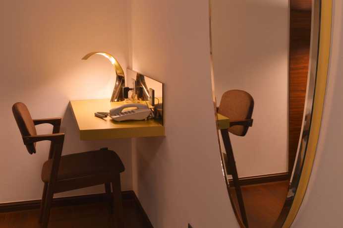 Imagen de la habitación del Hotel Melange Boutique Hotel. Foto 10