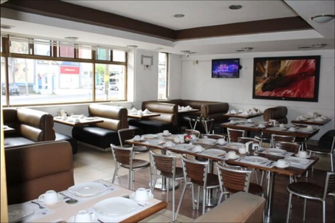 Imagen del bar/restaurante del Hotel Melanie Tepic. Foto 3