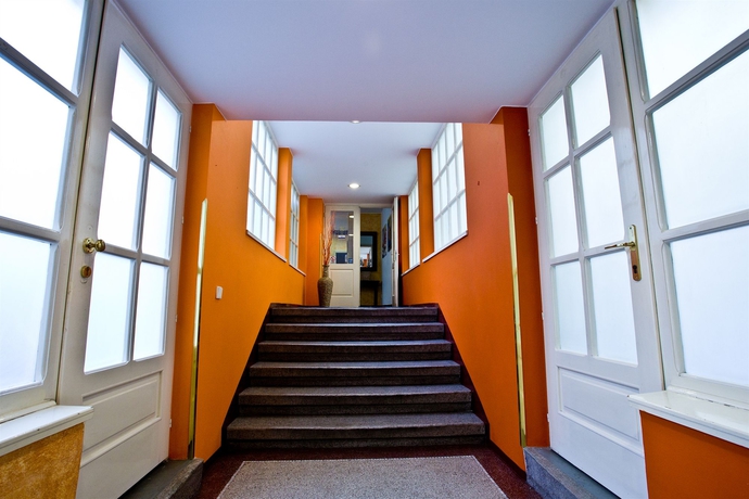 Imagen de los interiores del Hotel Melantrich. Foto 13