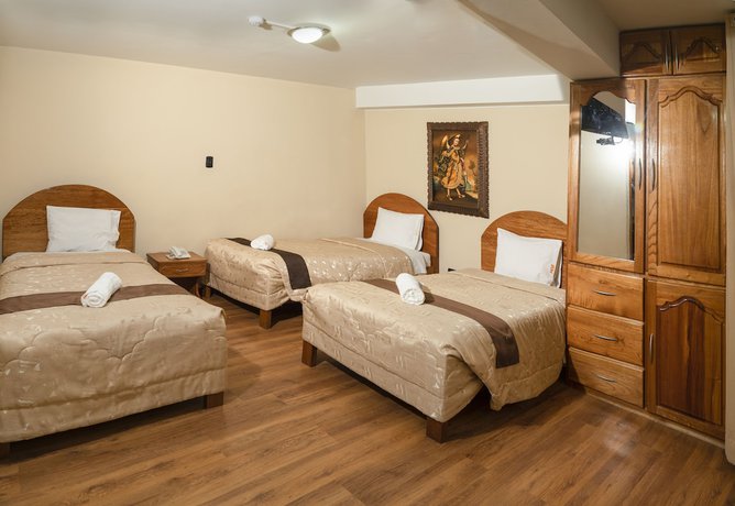 Imagen de la habitación del Hotel Melanys. Foto 12