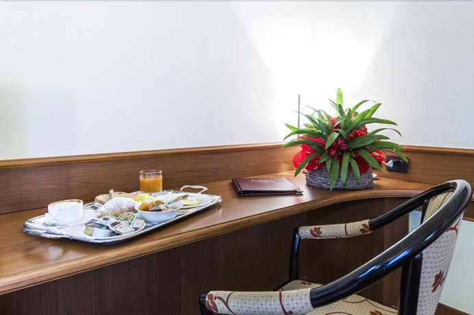 Imagen de la habitación del Hotel Melas. Foto 11