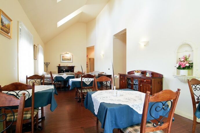 Imagen del bar/restaurante del Hotel Melba Lodge. Foto 3