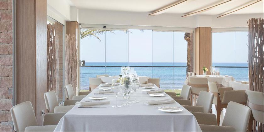 Imagen del bar/restaurante del Hotel Melbeach and Spa - Adults Only. Foto 4