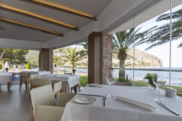 Imagen del bar/restaurante del Hotel Melbeach and Spa - Adults Only. Foto 5