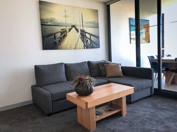 Imagen de la habitación del Hotel Melbourne River Views. Foto 7