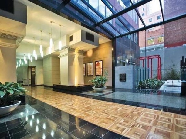 Imagen de los interiores del Hotel Melbourne Stays - City Point Suite. Foto 18
