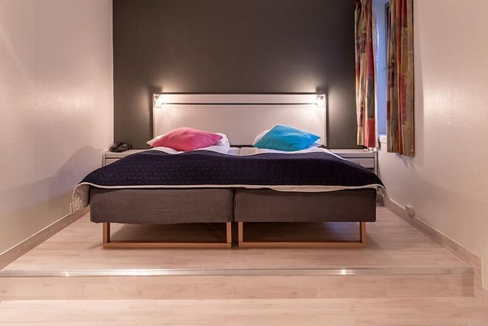 Imagen de la habitación del Hotel Melbul. Foto 11