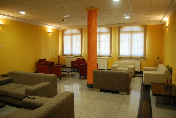 Imagen del bar/restaurante del Hotel Meleiros. Foto 2