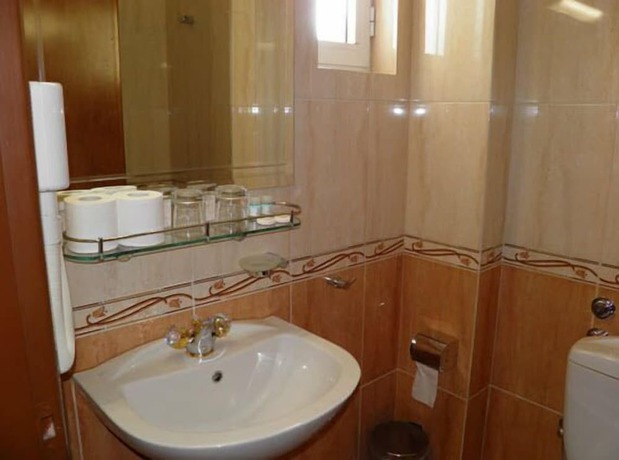 Imagen de la habitación del Hotel Meletiou. Foto 15