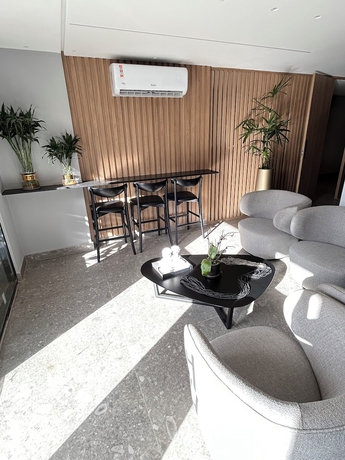 Imagen de los interiores del Hotel Melhores Flats - Imperd&iacute;vel. Foto 15
