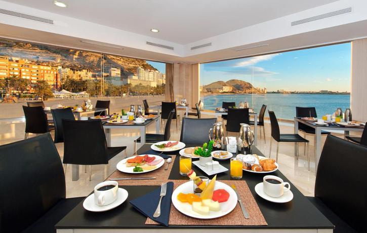 Imagen del bar/restaurante del Hotel Melia Alicante. Foto 6