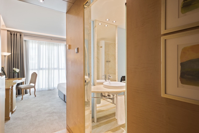 Imagen de la habitación del Hotel Melia Athens. Foto 14