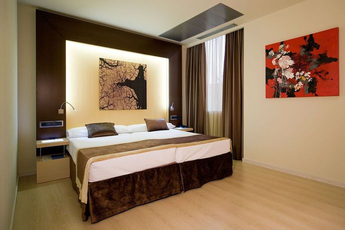 Imagen de la habitación del Hotel Melia Avenida América. Foto 12