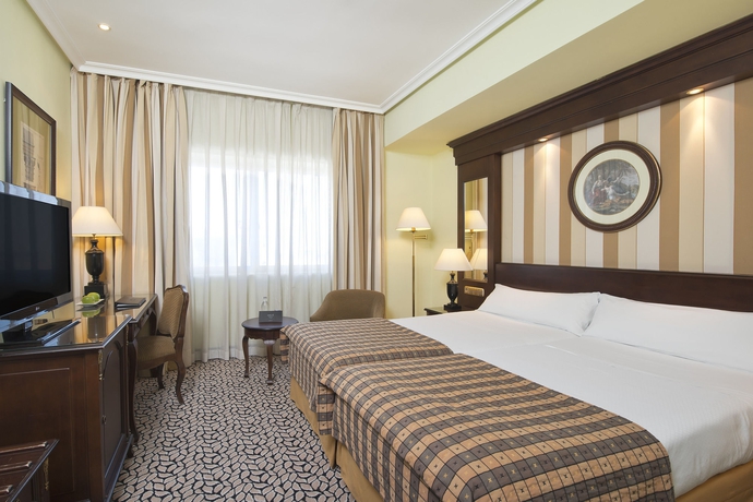 Imagen de la habitación del Hotel Melia Barajas. Foto 8