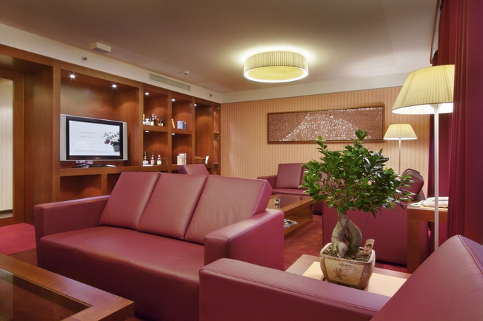 Imagen de la habitación del Hotel Melia Berlin. Foto 12