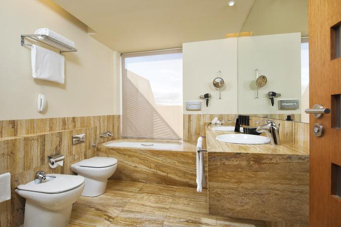 Imagen general del Hotel Melia Bilbao. Foto 3