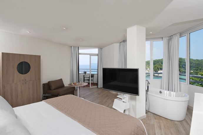Imagen de la habitación del Hotel Melia Cala Galdana - Menorca. Foto 11