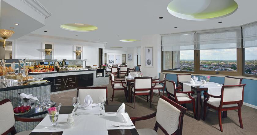 Imagen general del Hotel Melia Cohiba. Foto 13