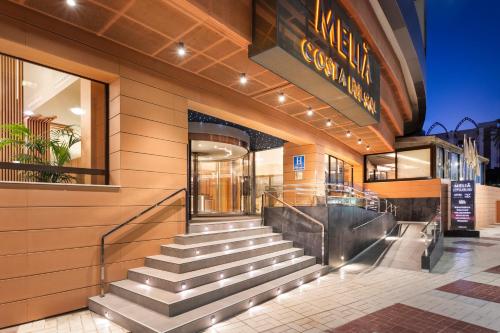 Imagen de los exteriores del Hotel Melia Costa del Sol. Foto 10