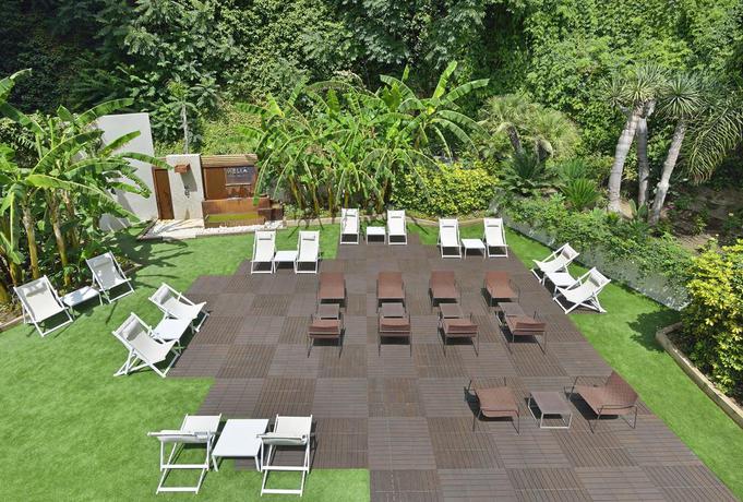 Imagen de los exteriores del Hotel Melia Costa del Sol. Foto 19