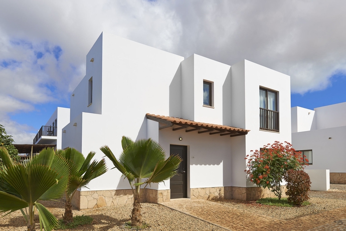 Imagen de la habitación del Hotel Melia Dunas Beach Resort and Spa. Foto 6