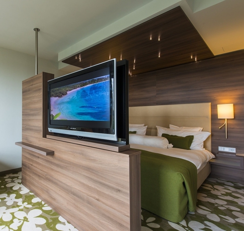 Imagen de la habitación del Hotel Melia Düsseldorf. Foto 10