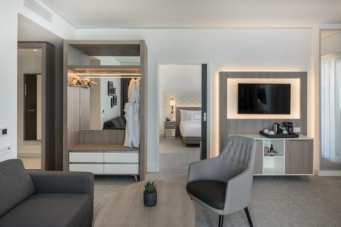 Imagen de la habitación del Hotel Melia Frankfurt City. Foto 3