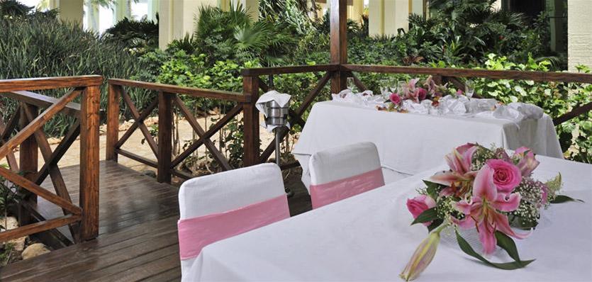 Imagen del bar/restaurante del Hotel Melia Habana. Foto 4